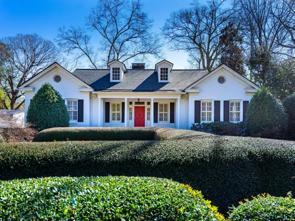 1305 Vernon St, Lagrange, GA 30240