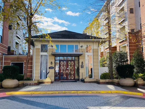 9480 Virginia Center Blvd Unit 214, Vienna, VA 22181