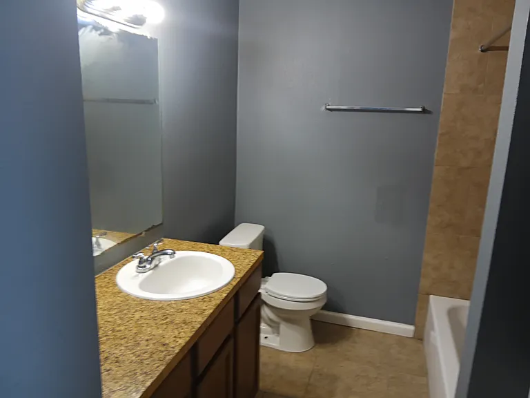 11627 Fleming Dr — Photo 10