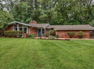 12 Sunswept Dr, Saint Louis, MO