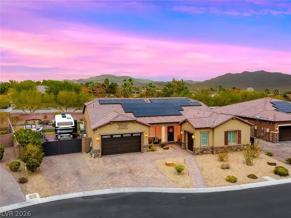 9818 Blistering Sun Ave, Las Vegas, NV 89149