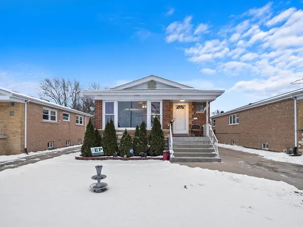 8917 S Albany Ave, Evergreen Park, IL 60805
