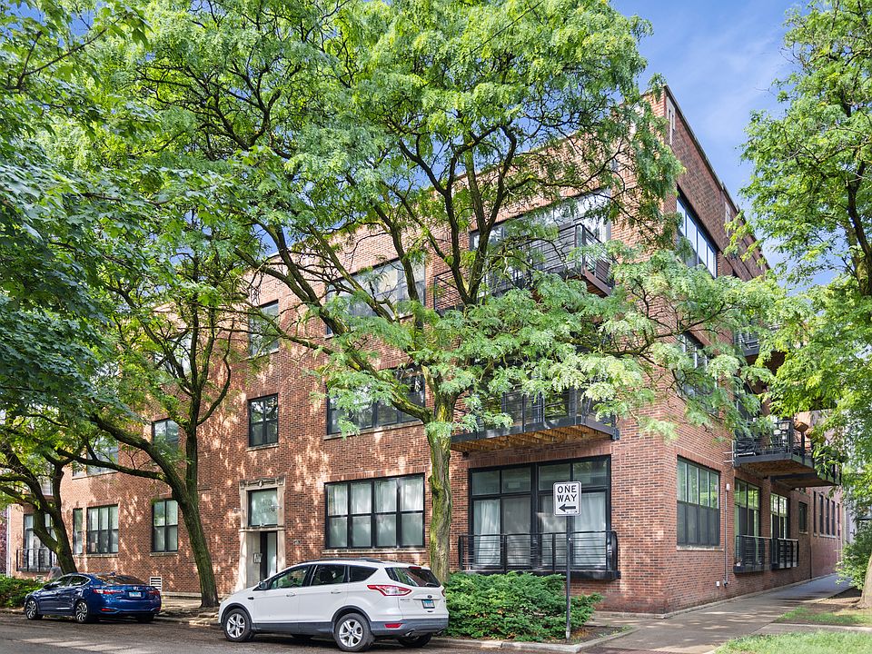 1st image of 1670 N Claremont Ave APT 208