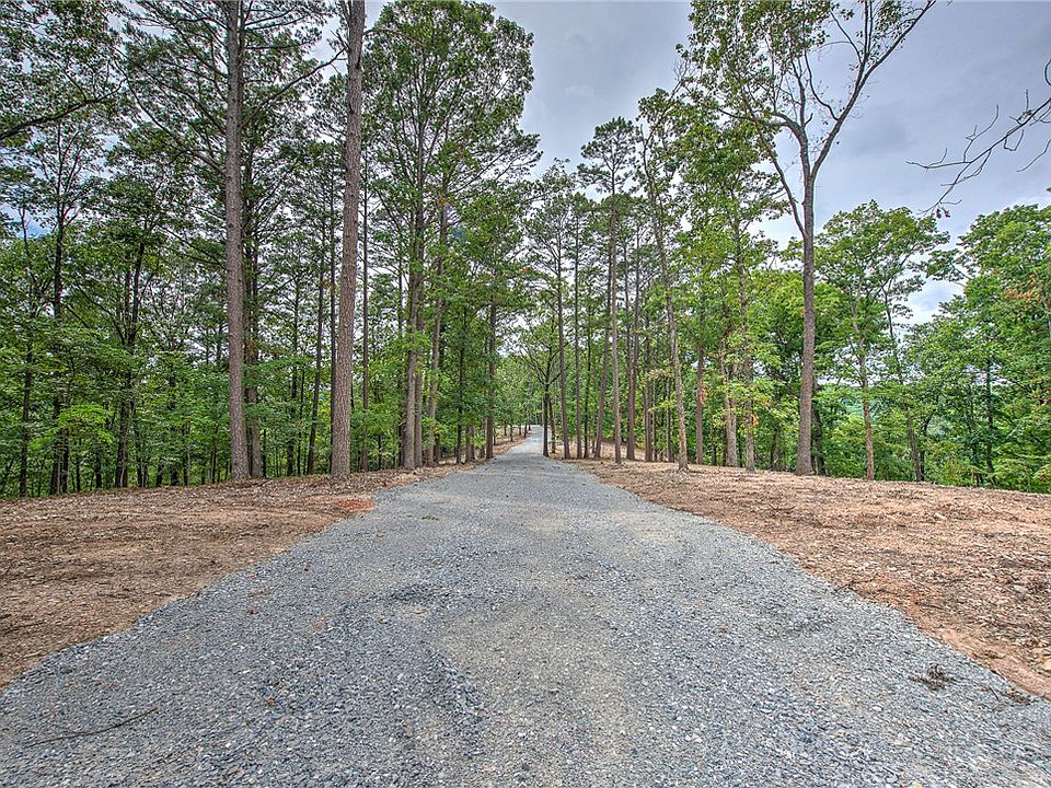 1st image of 6 Eagle Dr