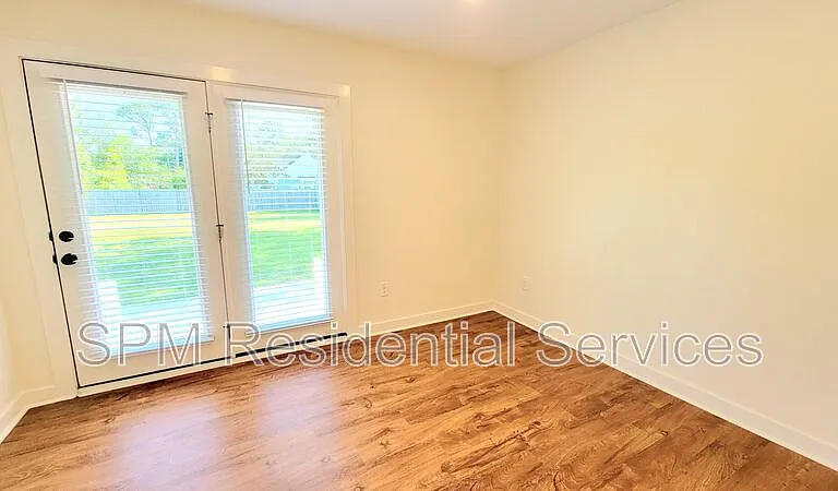 5013 Pine Needle Dr — Photo 8