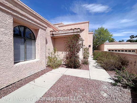 3rd image of 3354 Brookfield Dr