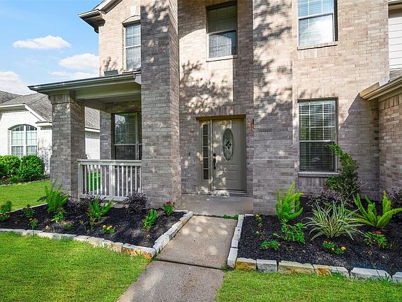 2nd image of 5227 Meadow Canyon Dr