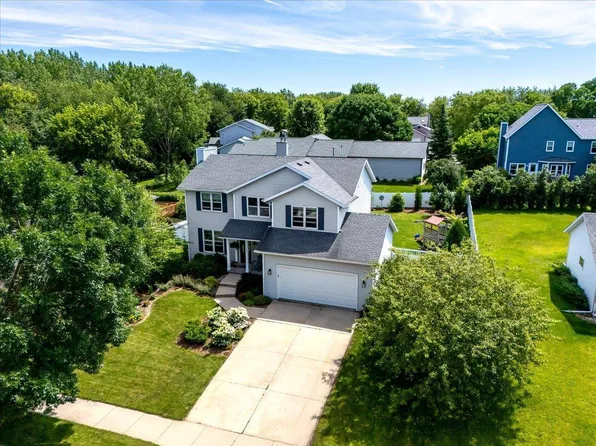 1221 Broadway Drive, Sun Prairie, WI 53590