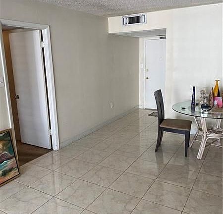 4th image of 18071 Biscayne Blvd APT 1202