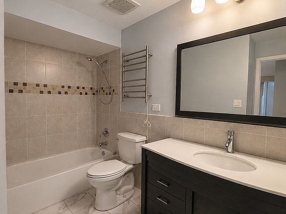 5th image of 10640 S Brooklodge Ln APT 2B