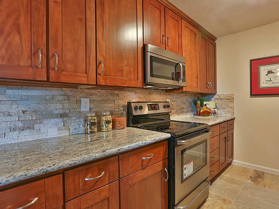 5th image of 2594 Knightsbridge Ln