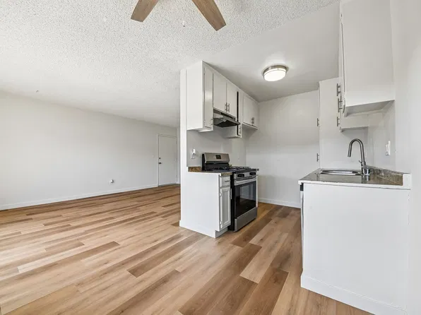 Woodruff Gardens, 16275 Woodruff Ave #16, Bellflower, CA 90706