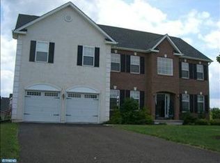 3976 Goshen Dr, Harleysville, PA 19438