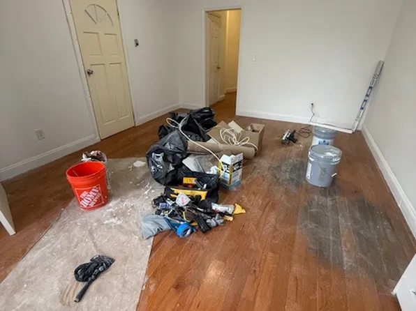 759 Home Street image 3 of 14