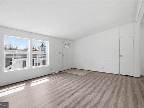 5th image of 216 Michael Rd