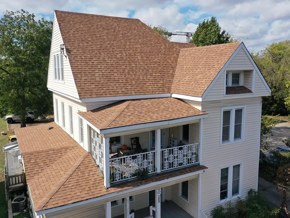 309 Fry St #200