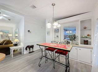 Cambridge Mobile Home Park, Hobe Sound, FL 33455