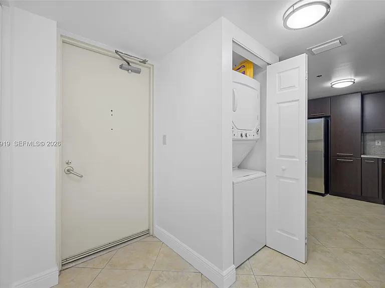 8888 Collins Ave #105 — Photo 26