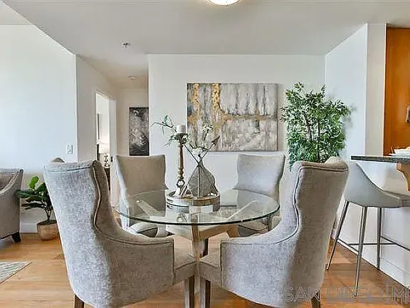 700 W East St #2702 — Photo 13