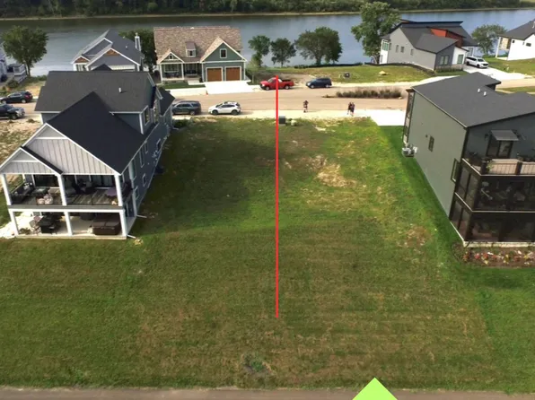 306 Leeward Way, Ottawa, IL 61350