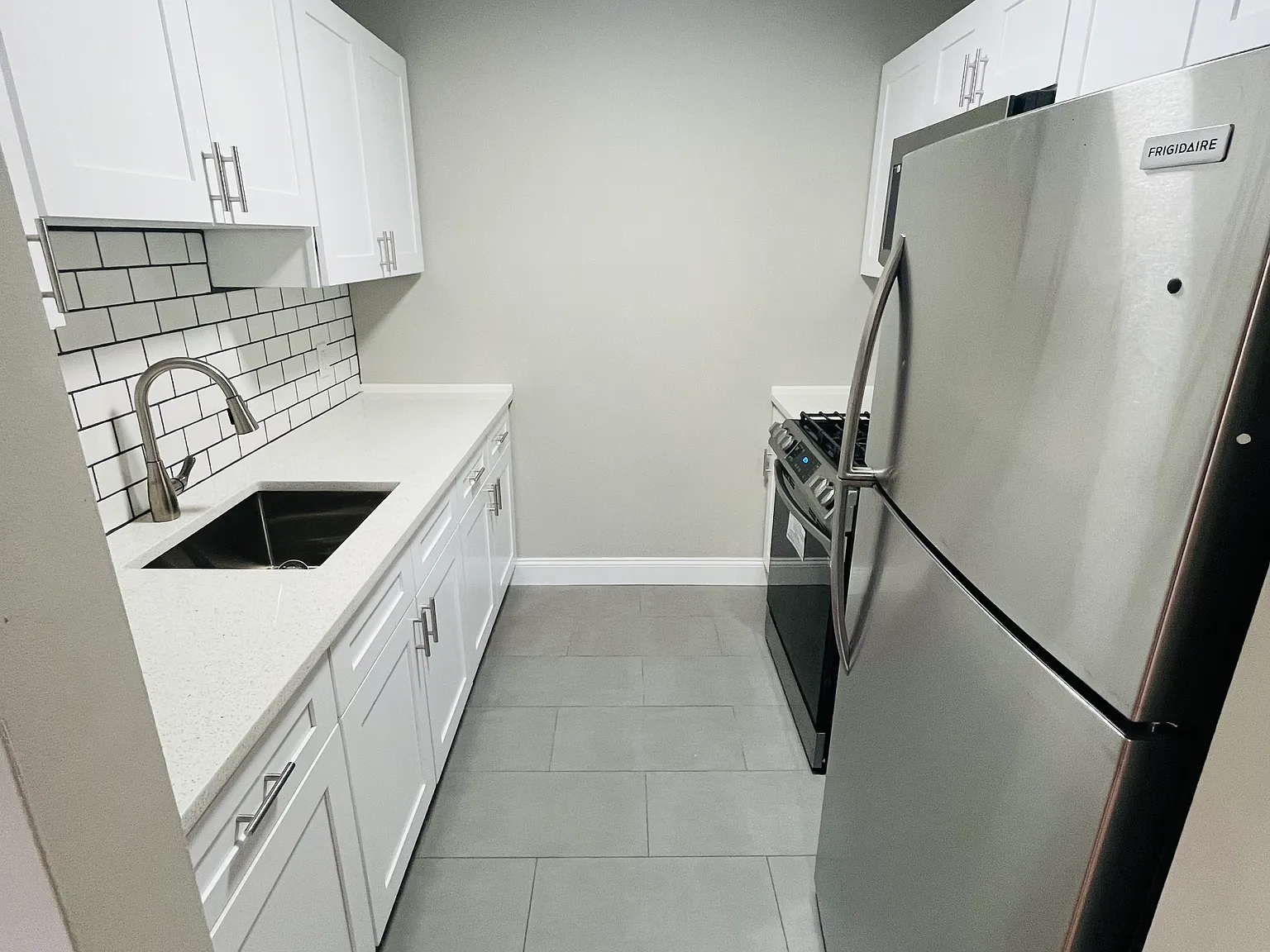 20 Elizabeth St — Photo 2