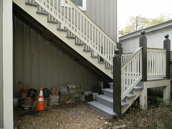 2nd image of 2423 Avenue L
