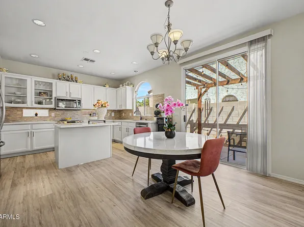1166 E ALTADONNA Street, San Tan Valley, AZ 85140