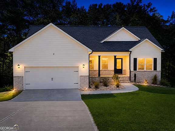 3rd image of 307 Tara Ct