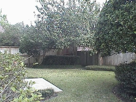 4th image of 16119 Lakestone Dr