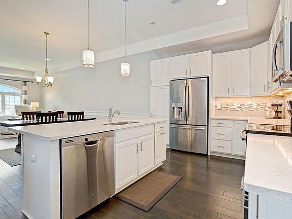 3rd image of 5639 Arbor Chase Dr #51
