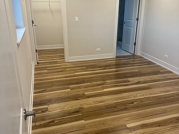 5th image of 5131 N Lincoln Ave #301