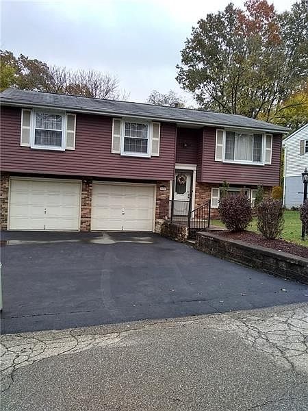1st image of 966 Cedarwood Dr