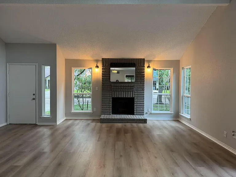 3323 Peachwood Ln — Photo 17