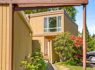 1745 NW Lakeway Ln, Beaverton, OR 97006