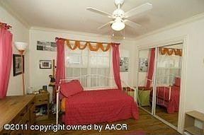 1st image of 1009 S Fannin St