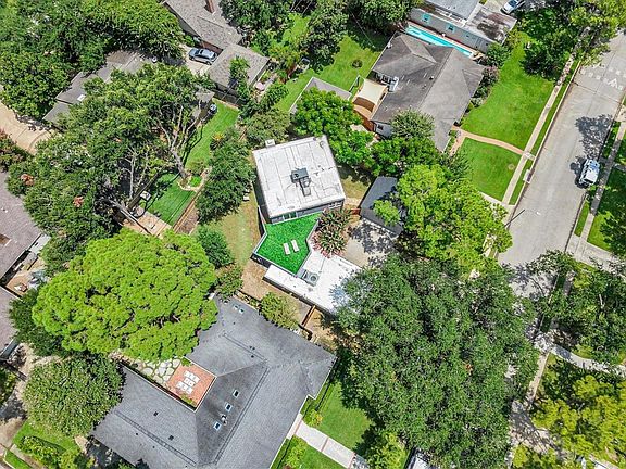 4th image of 10722 Ella Lee Ln