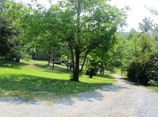209 Happy Valley Rd, Johnson City, TN 37601