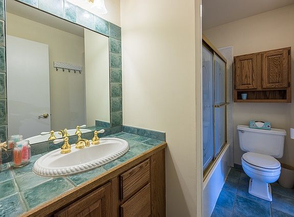 4th image of 1706 Lakecliffe Dr #2