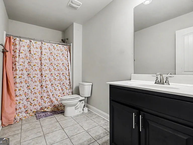 837 Everleigh Ct — Photo 15