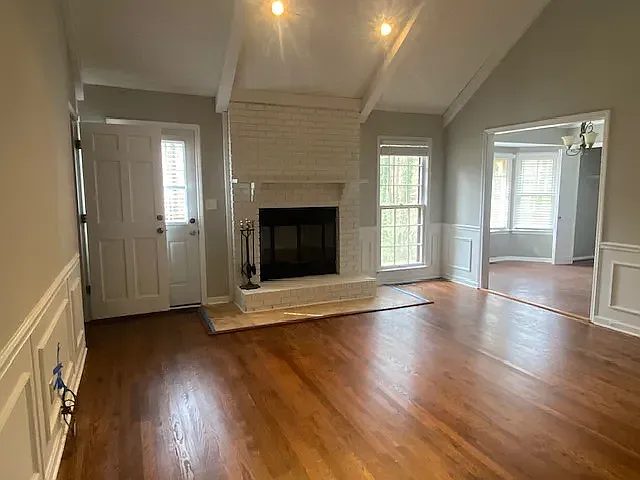 Building Photo - 240 Brandenburgh Cir
