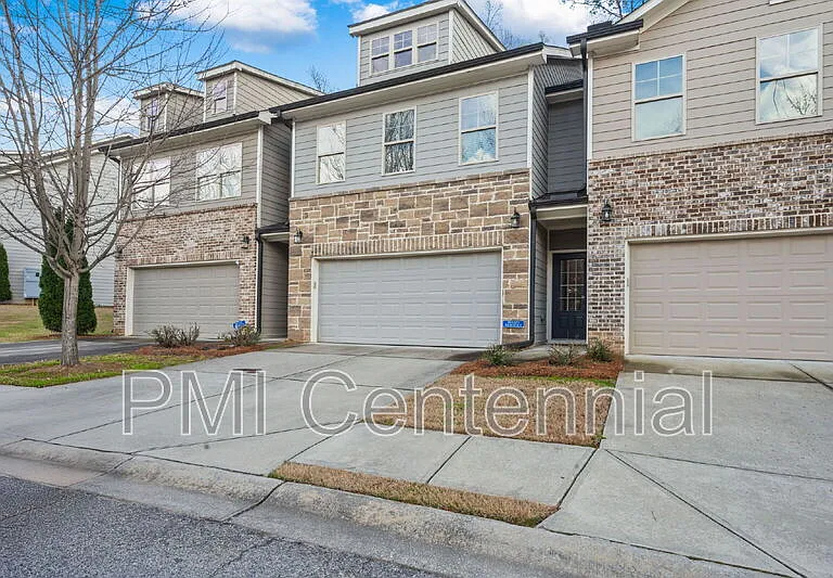 537 Jefferson Chase St SE — Photo 2