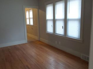 928 Nottingham Rd, Grosse Pointe Park, MI 48230