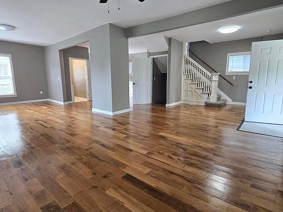 2nd image of 109 W 5th St