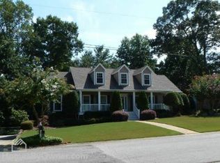 857 Pinemeadow Dr, Gardendale, AL 35071