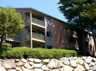 88 Queen Anne Ct APT 26, East Weymouth, MA 02189