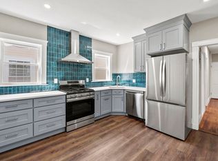 18 Lyon St FLOOR 3, Dorchester, MA 02122