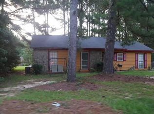 105 Willowcreek Rd, Lagrange, GA 30241