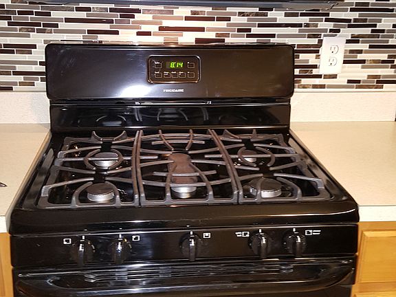 4th image of 217 Maple Pkwy #B