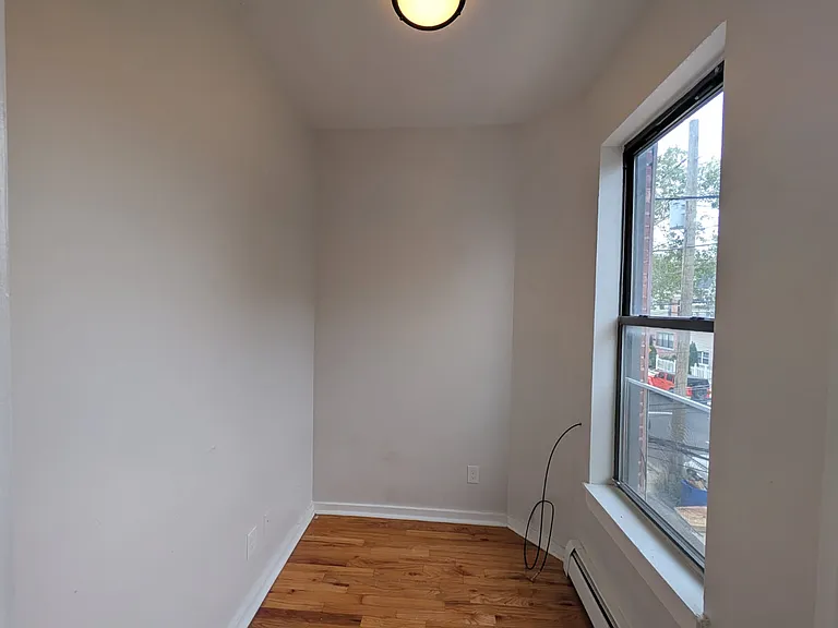68 Gardner Ave #2 — Photo 10