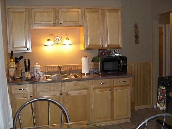 3rd image of 602 E Shevlin Ave